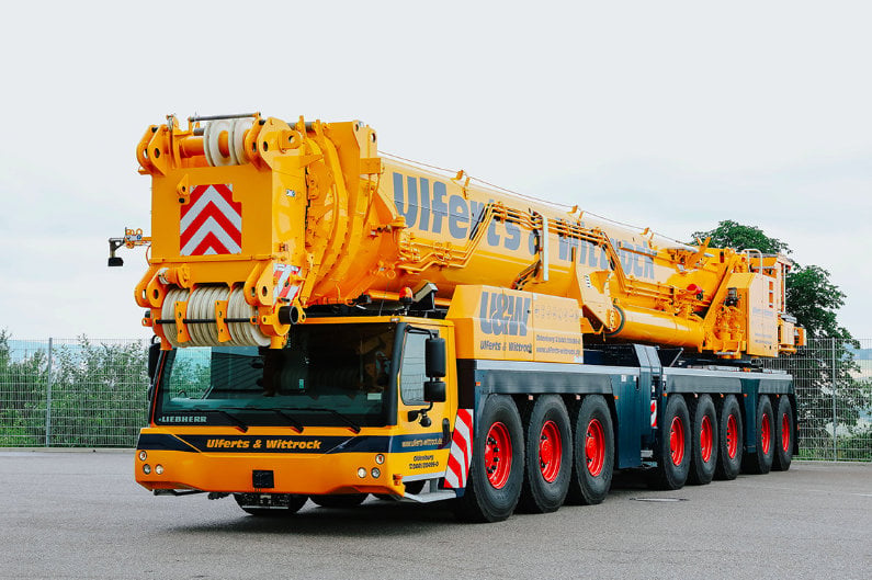 Ulferts & Wittrock verstärkt sich mit Liebherr-Mobilkran LTM 1650-8.1